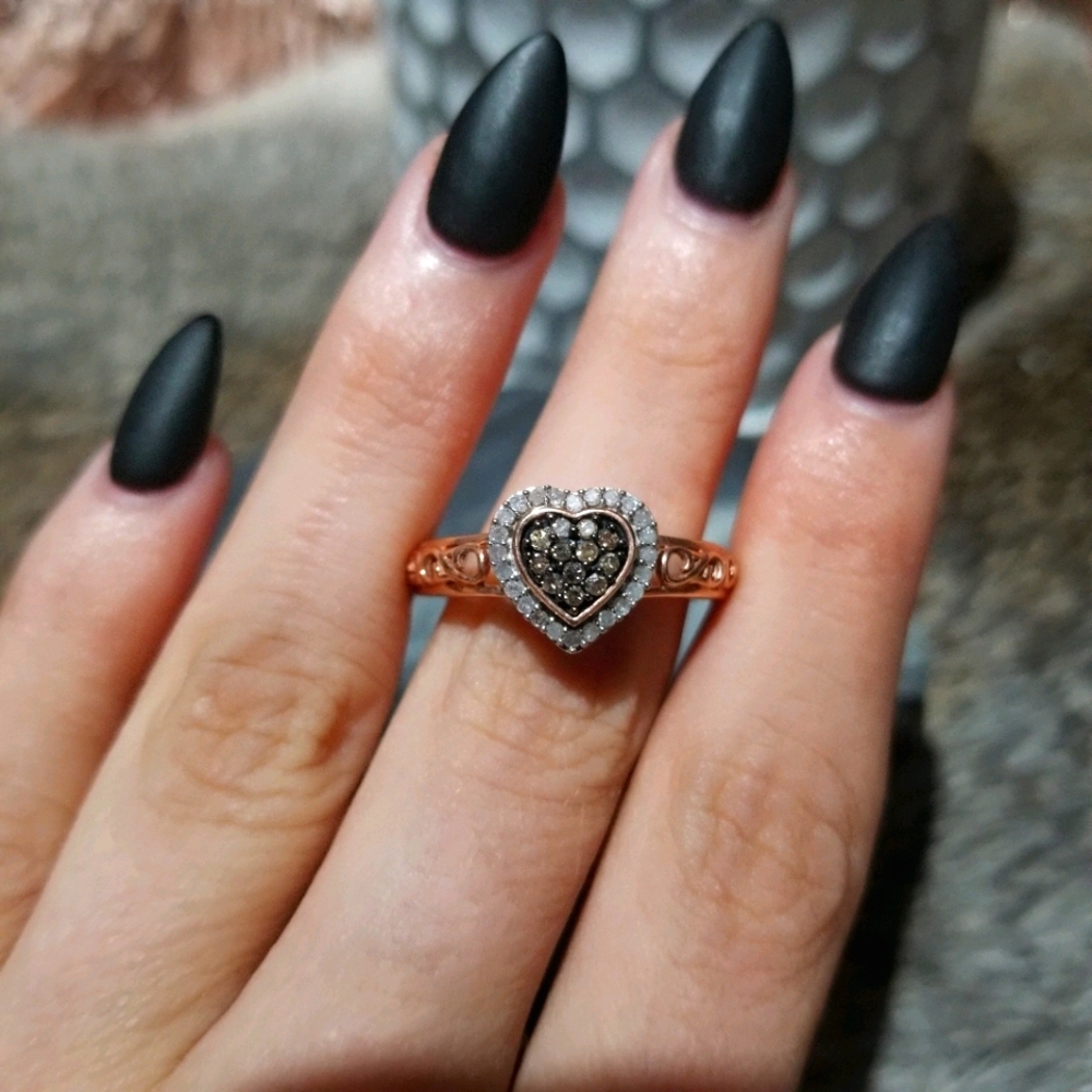 NWOT 10K Copper and Black Gem Heart Ring Size 8